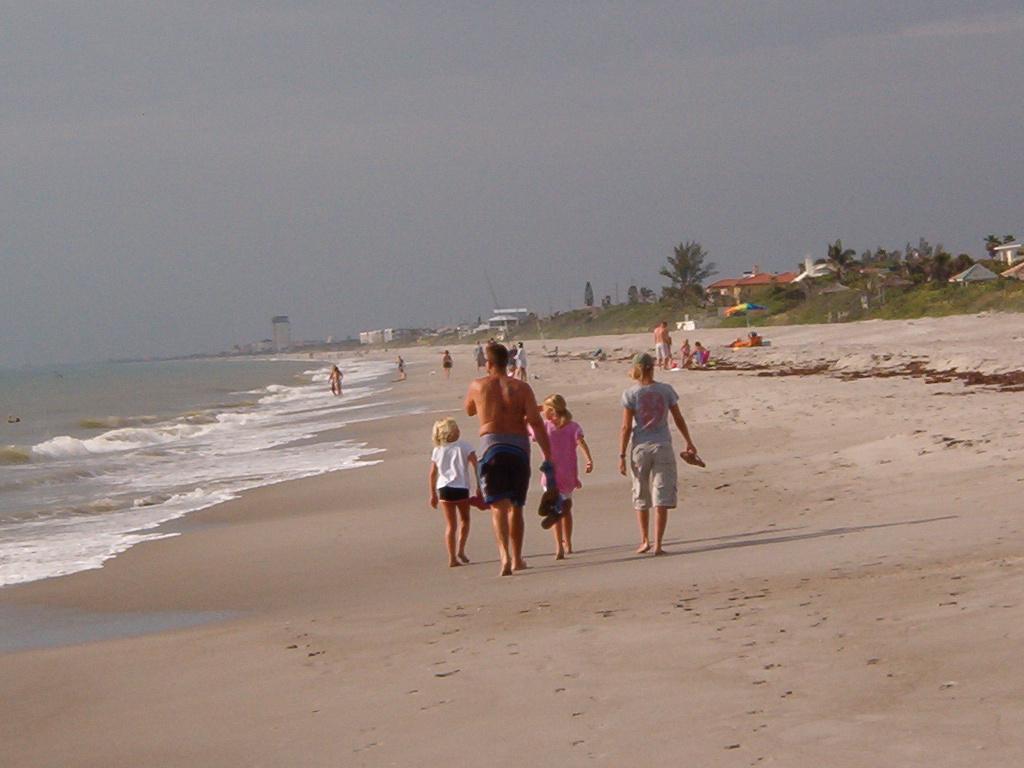 Tuckaway Shores Resort Мелбърн Екстериор снимка
