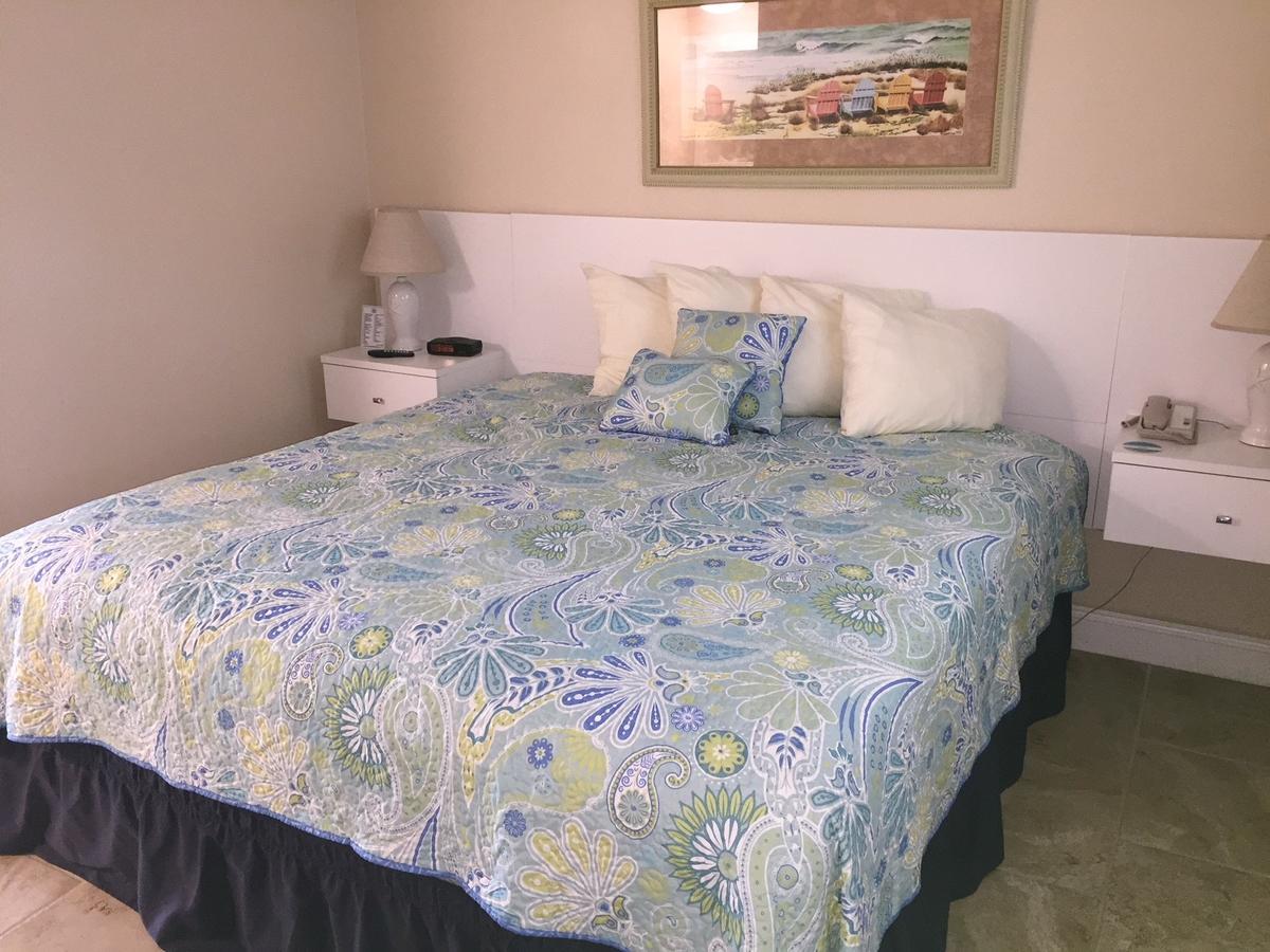 Tuckaway Shores Resort Мелбърн Екстериор снимка